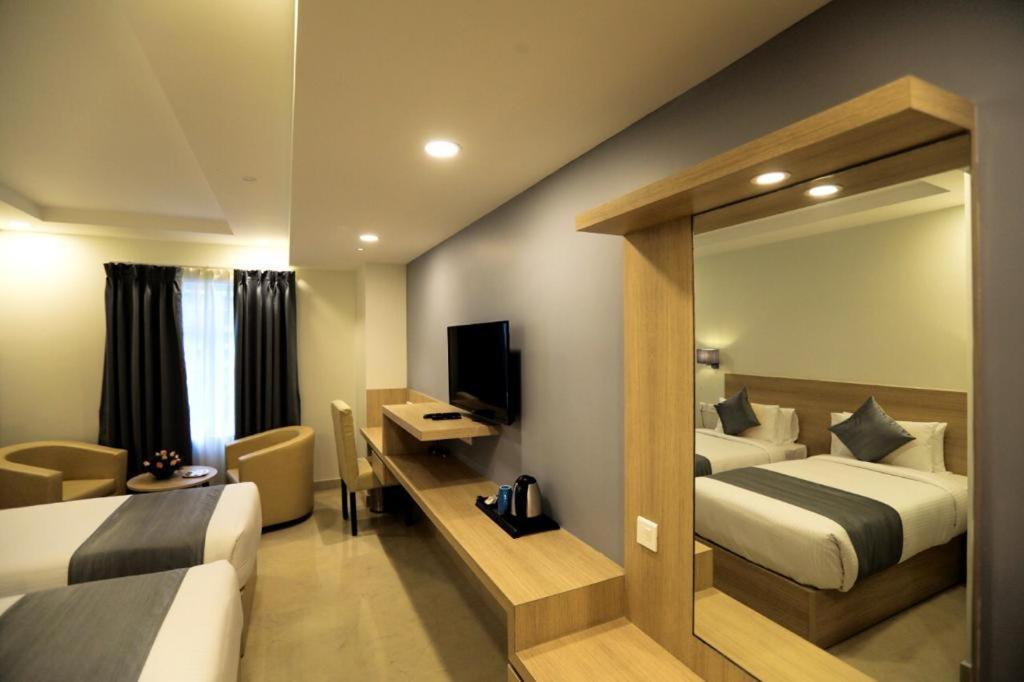 Pp Residency Hotel Covelong Exterior foto